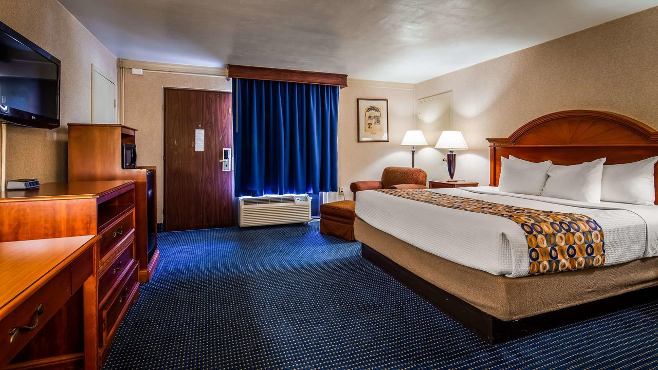 ארלינגטון Hotel Pentagon מראה חיצוני תמונה
